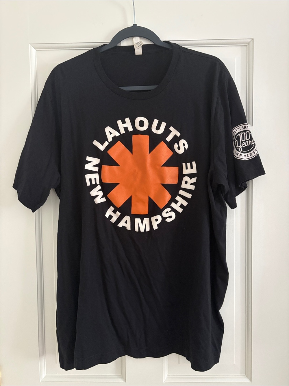 Lahouts Ski Shop Tee